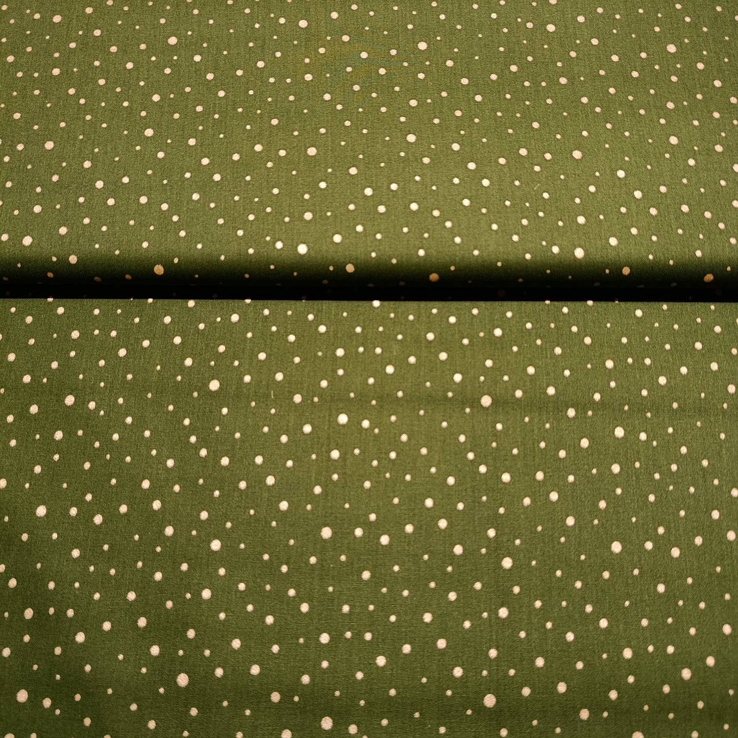 katoen kerst groen met gouden balletjes