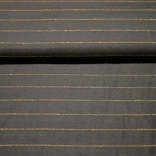 broekenstof viscose bruin met ingeweven streep