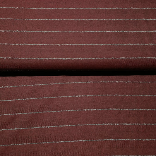 broekenstof viscose bordeaux met ingeweven streep